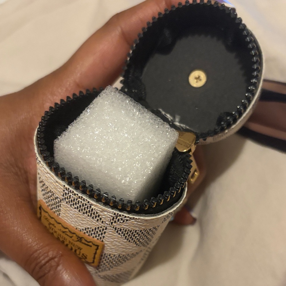 Geometric Patterned Keychain lipstick Holder NWT - image 3